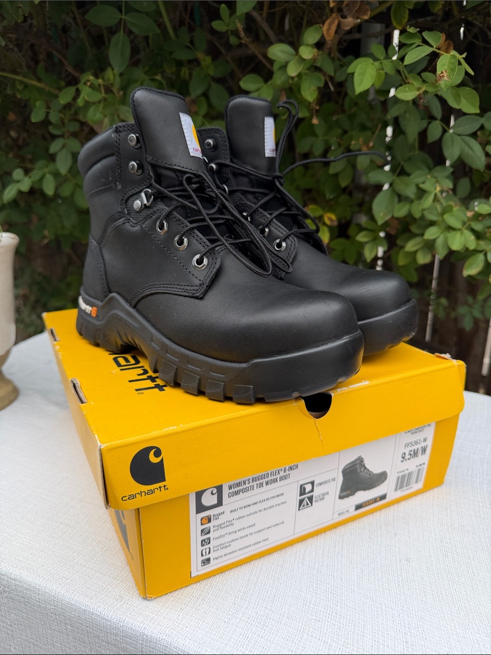 Carhartt Women's Rugged Flex 6” Composite Toe Work Boots. Size 9.5M.❤️